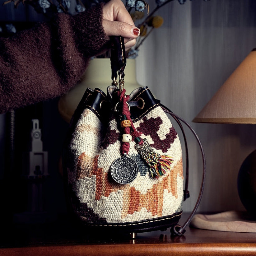 Adornos culturales tibetanos para bolsos y llaveros tejidos a mano
