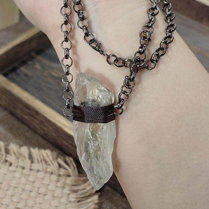 Green Backbone Crystal  Pendant