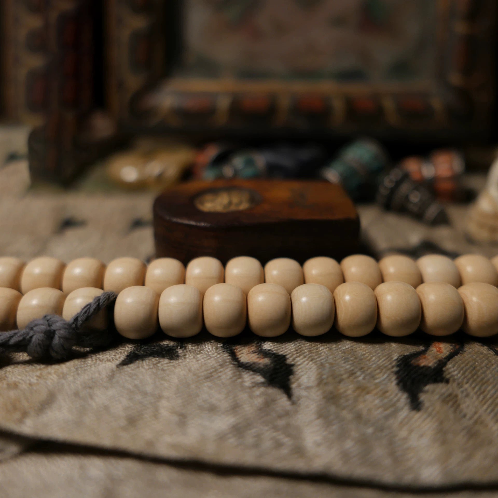Pulsera Mala de la Riqueza de 108 Cuentas de Madera Hecha a Mano Himal Energy